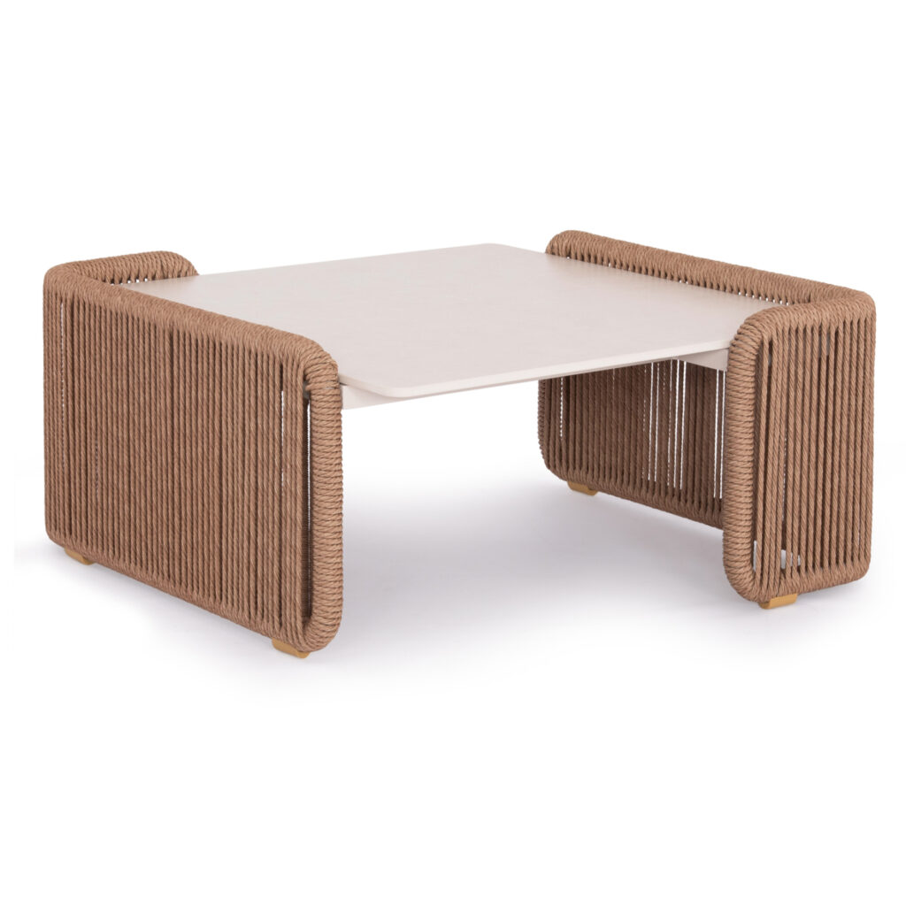 We present to you an excellent outdoor square coffee table of the DESTINY series with BEIGE rope and IVORY colored SINTERED STONE tabletop. A series that, together with others, raises the bar of quality and aesthetics that we offer you, both for the home and for any professional space! With unparalleled quality of construction and materials, it will upgrade the image in any space you wish.