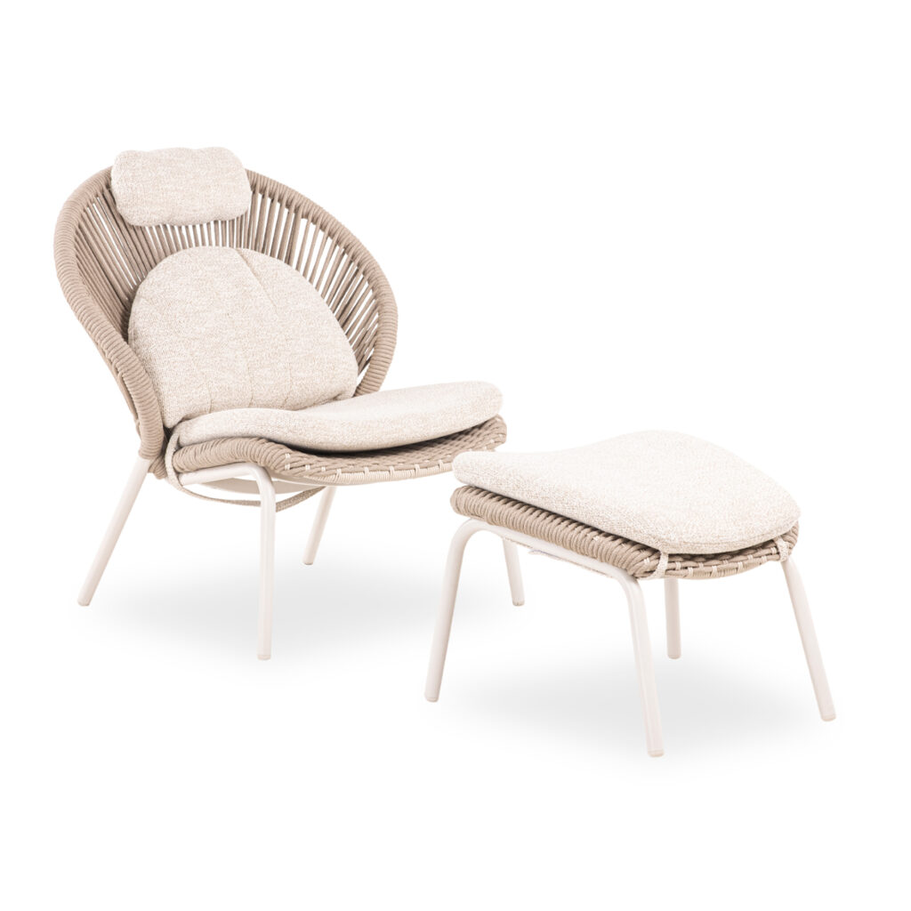 MORFES presents the new armchair with footrest set, RIVEN. Made of aluminum and rope as a lining, it exudes luxury and comfort. The color of the armchair is IVORY, while the rope is natural color and the covers of the comfortable cushions in BEIGE. It stands out for its high back and curved seat that create a unique image in combination with the same aesthetic footrest!





** The color rendering of the product may differ slightly from its photographic representation on your screen.