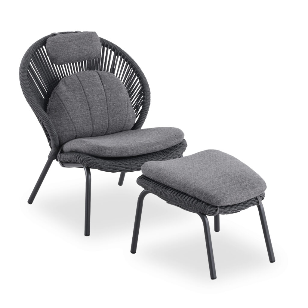 MORFES presents the new lounge chair with footrest set TEMPORAL in CHARCOAL color. Made of aluminum and rope as a lining, it exudes luxury and comfort. It stands out for its high back with an independent head cushion and the curved seat, which create a unique image in combination with the same aesthetic footrest!





** The color rendering of the product may differ slightly from its photographic representation on your screen.