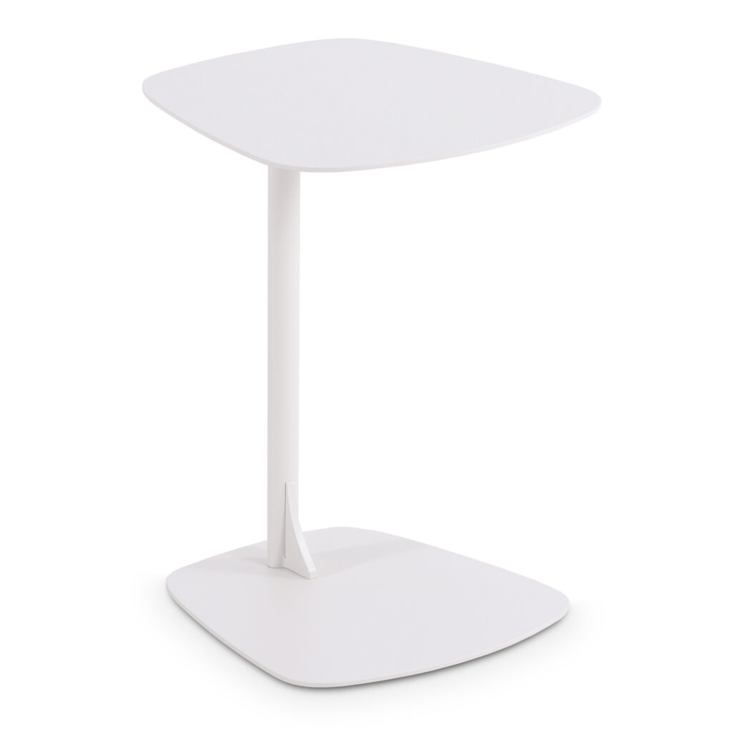 SOFFBORD is a very practical outdoor side table made entirely of aluminum in IVORY color. This table stands out for the shape of both the base and the top, which even has a carved "perforated" design in one corner, giving a unique aesthetic effect. Ideal to combine with sun loungers and daybeds!





** The color rendering of the product may differ slightly from its photographic representation on your screen.